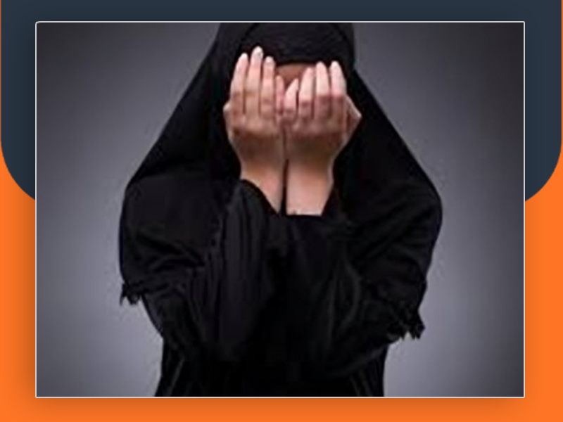 في مواجهة المرض وقسوة الحياة: لاجئة فلسطينية تستغيث!!