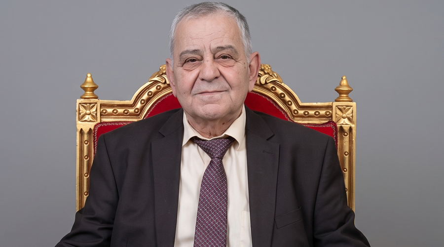 أحمد محمد شحادة عمايري رحلة علم واغتراب
