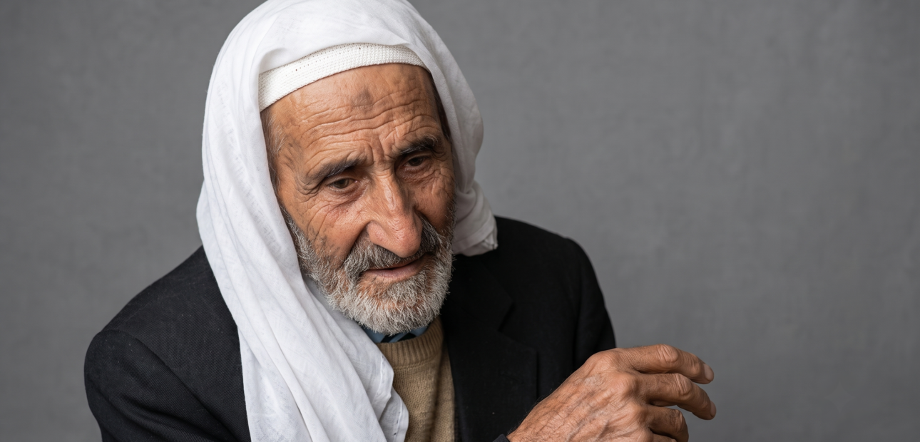 الحاج عيسى الكوسى.. أبٌ حمل راية الصبر وودّع أبناءه شهداء