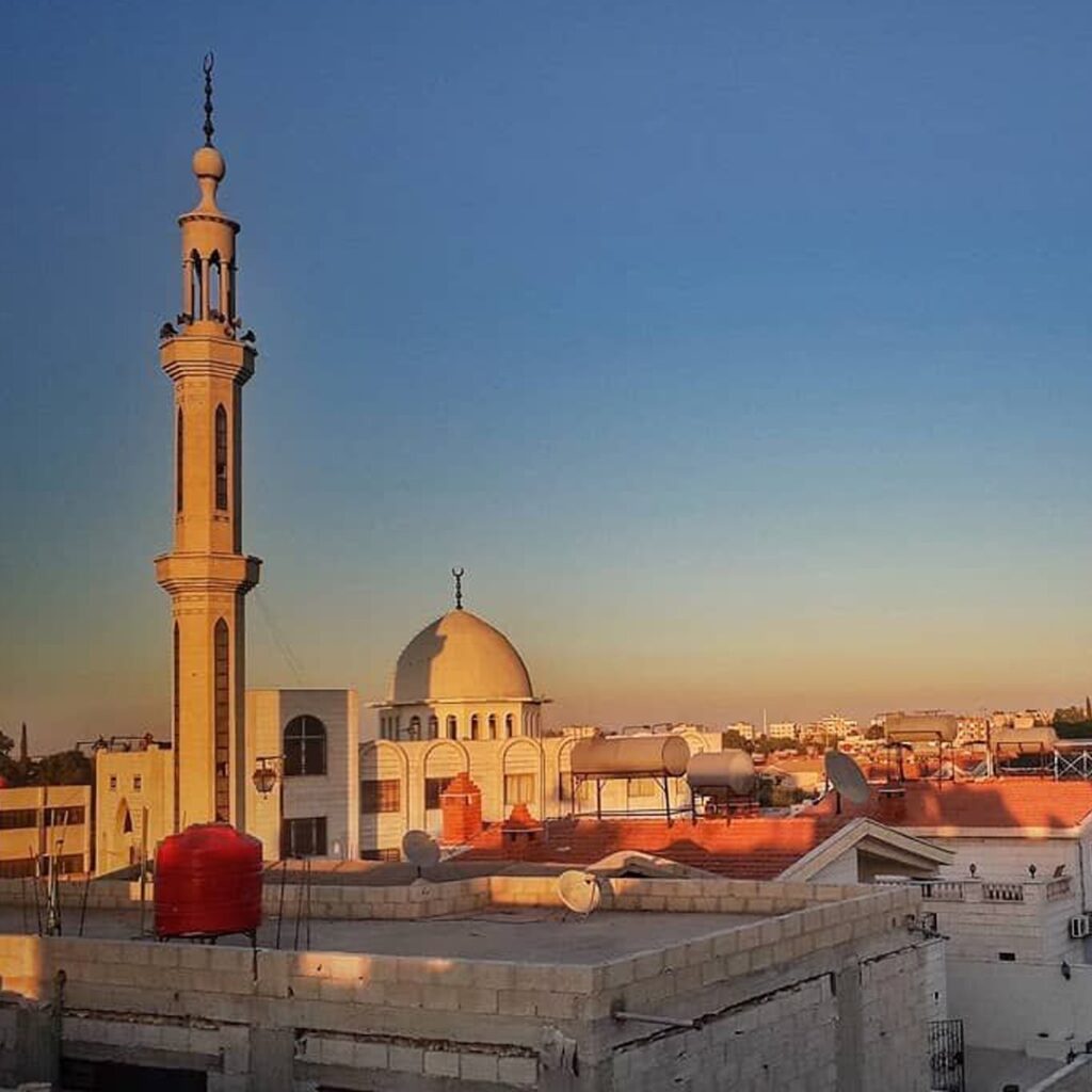 حي الضاحية.. قصة أكبر تجمع فلسطيني بمحافظة درعا