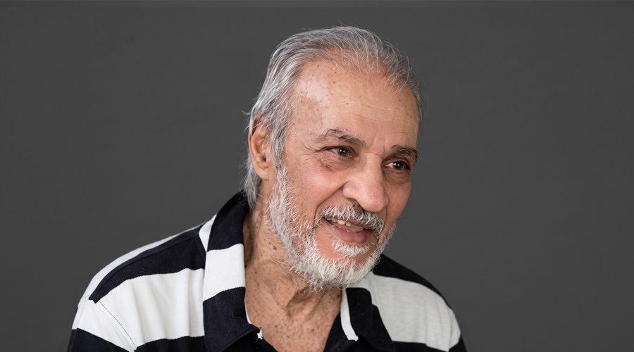 أحمد طالب تميم حين كانت الكرة حكاية عمر